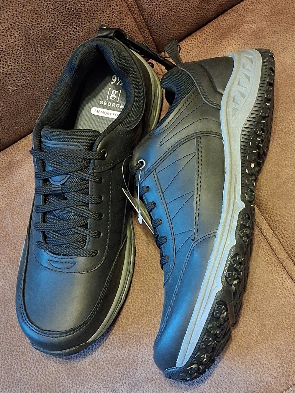 George men's Garret 2.0 shoes with memory foam insoles black size 9 1/2.